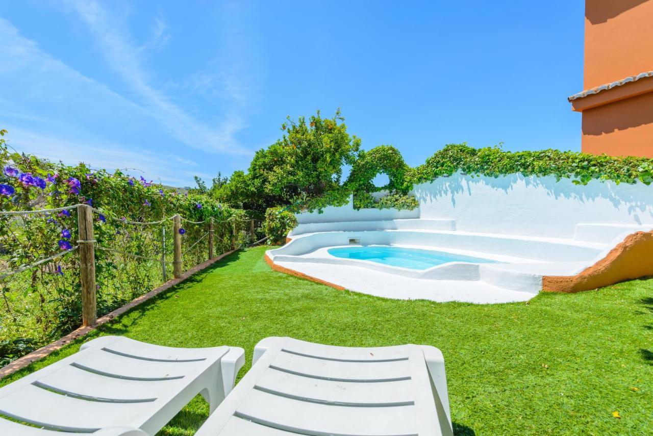 Holiday Home El Pilarillo Piscina Compartida Alcaucín Exterior photo
